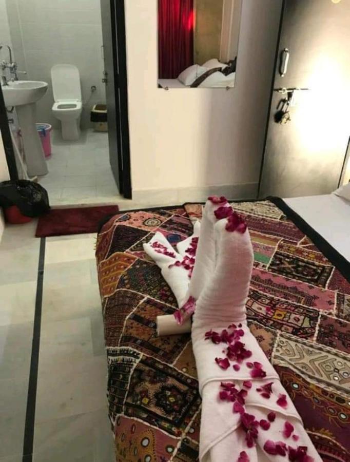 Resting Love Hostel Dzsaiszalmer Kültér fotó